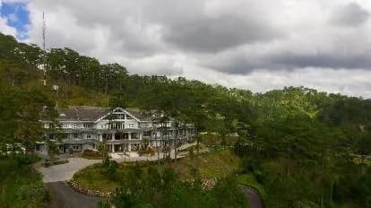SAM Tuyen Lam Golf & Resorts