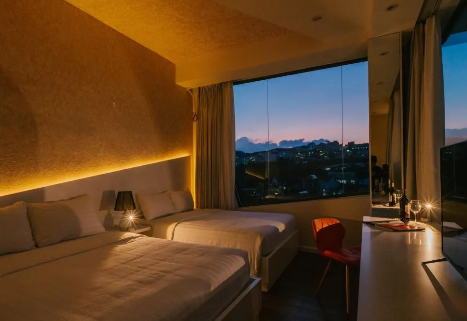 Redpine Condotel