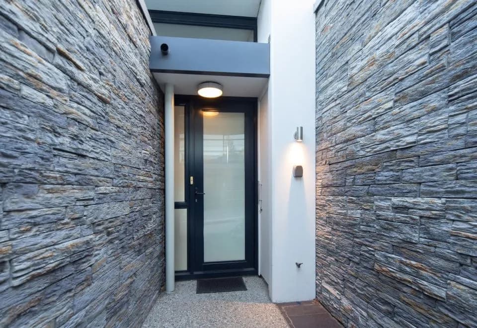 Panorama Terrace Apartments - Element Escapes