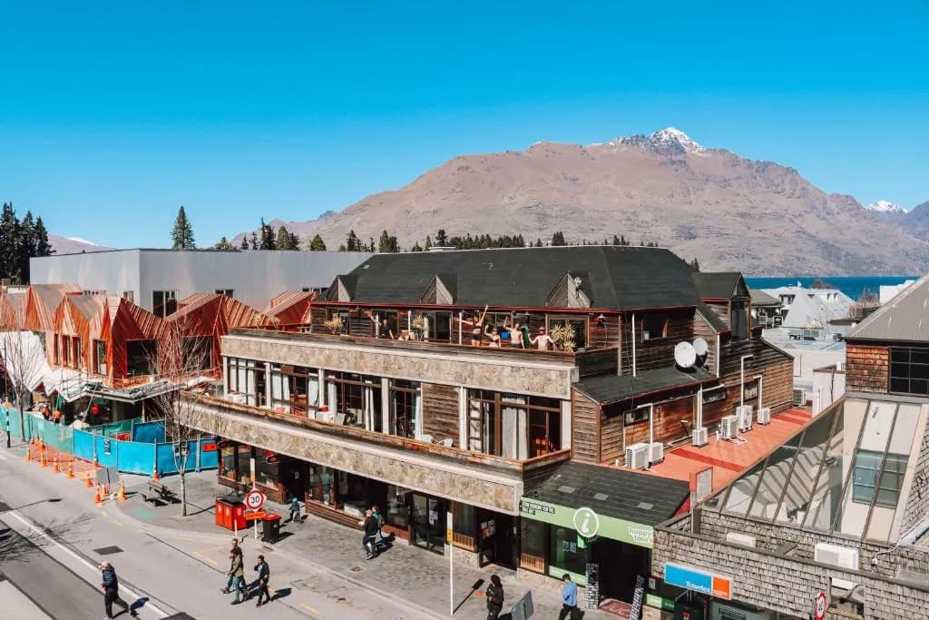Adventure Queenstown Hostel