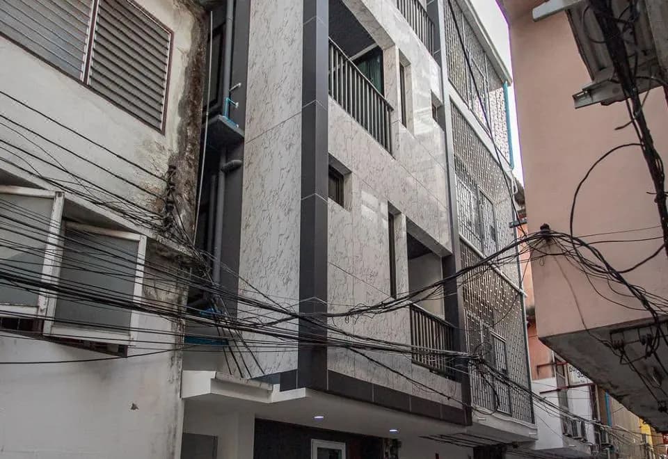 P4 Silom Large 2Beds Full Kitchen Wifi 4-6Pax