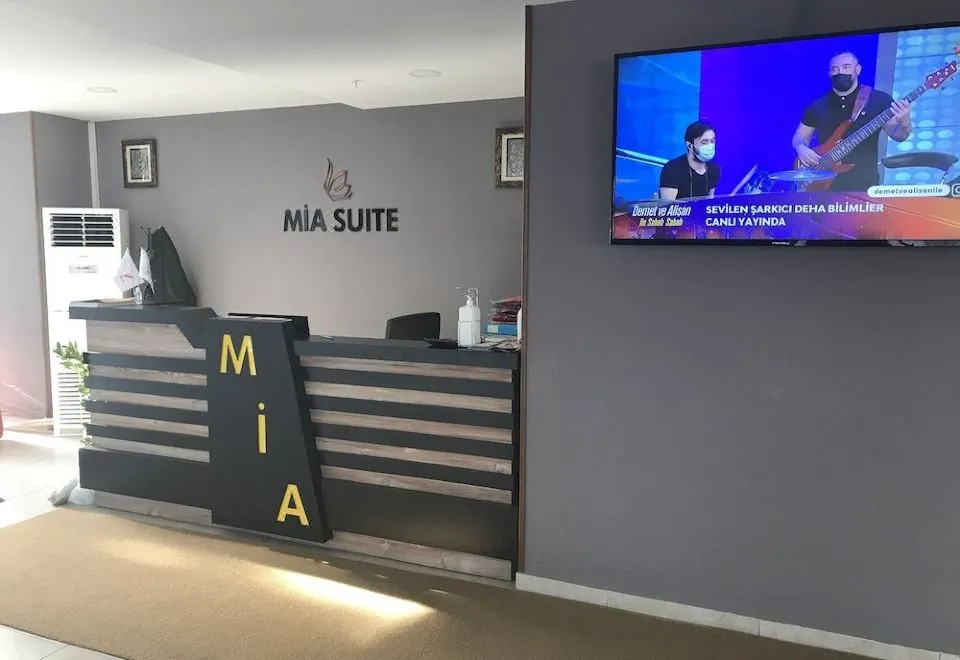 Mia Suite
