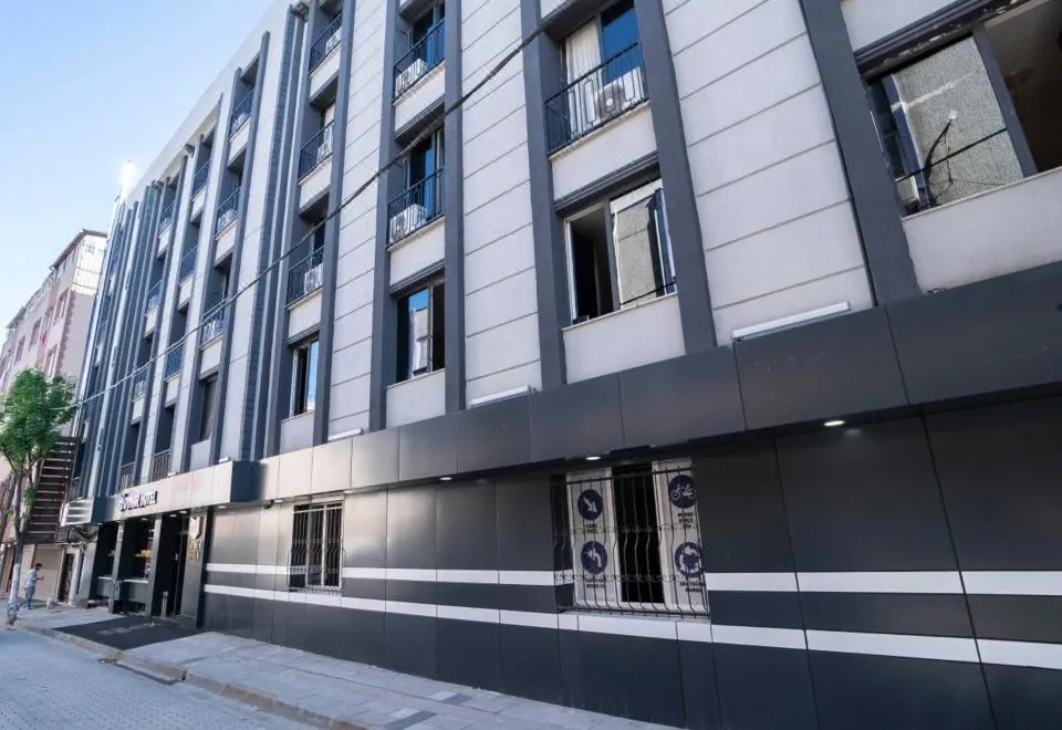 Dymar Hotel