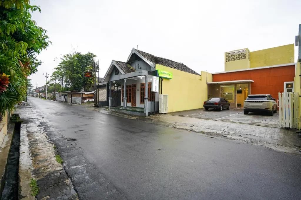 OYO 195 Stay @h Guesthouse