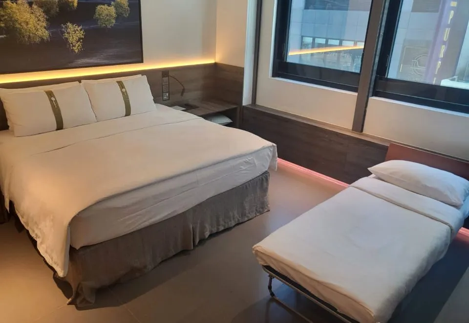 Empire Prestige Causeway Bay