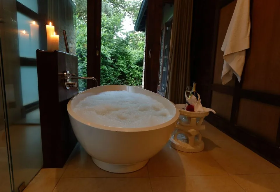 Lake Duluti Lodge