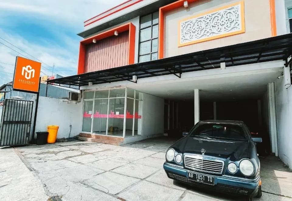 SM Guesthouse