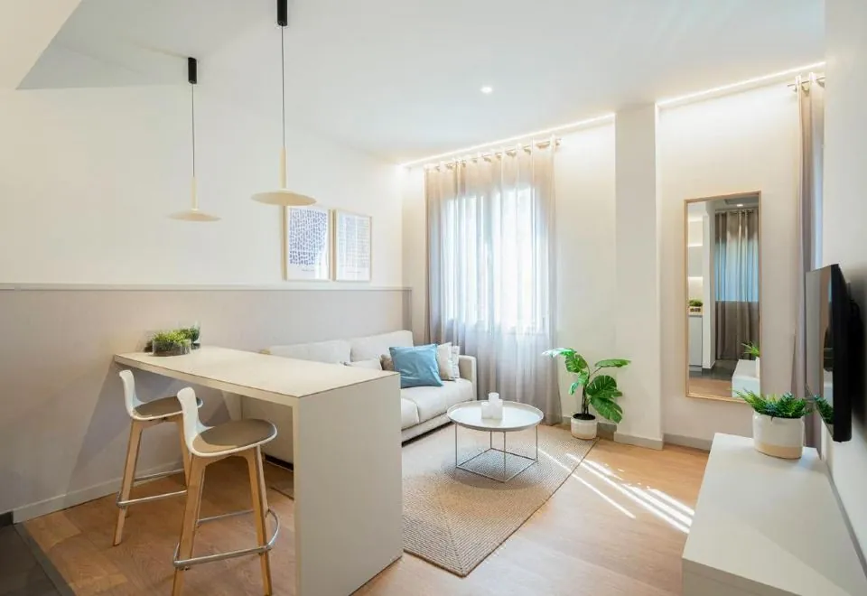 Fisa Rentals Ramblas Apartments