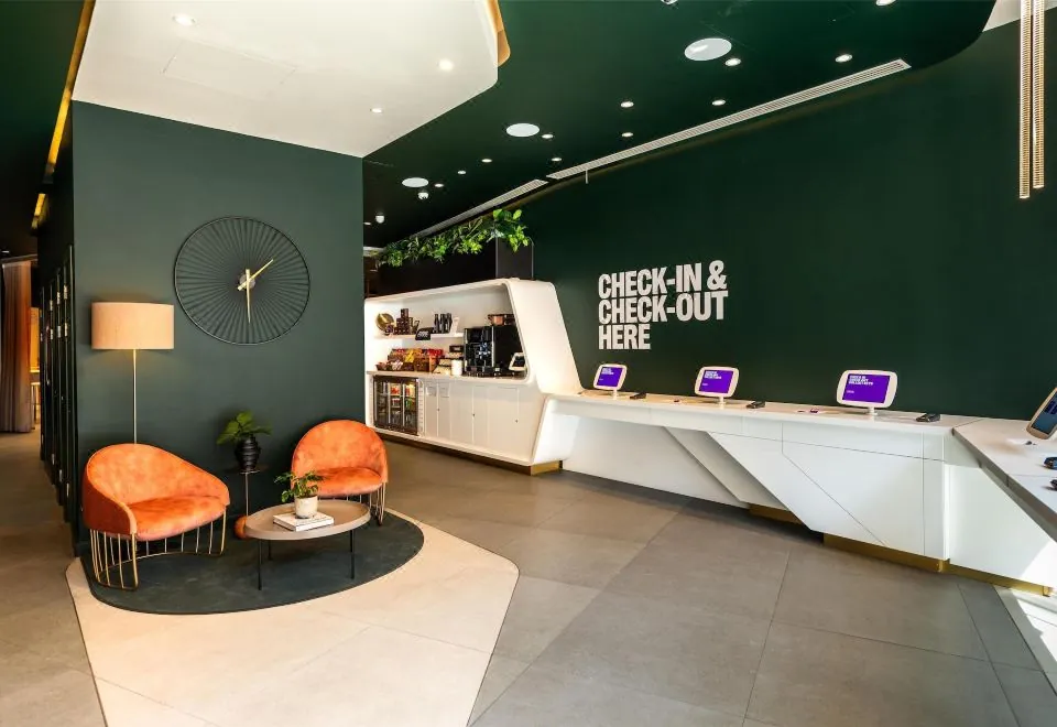 YOTEL London City