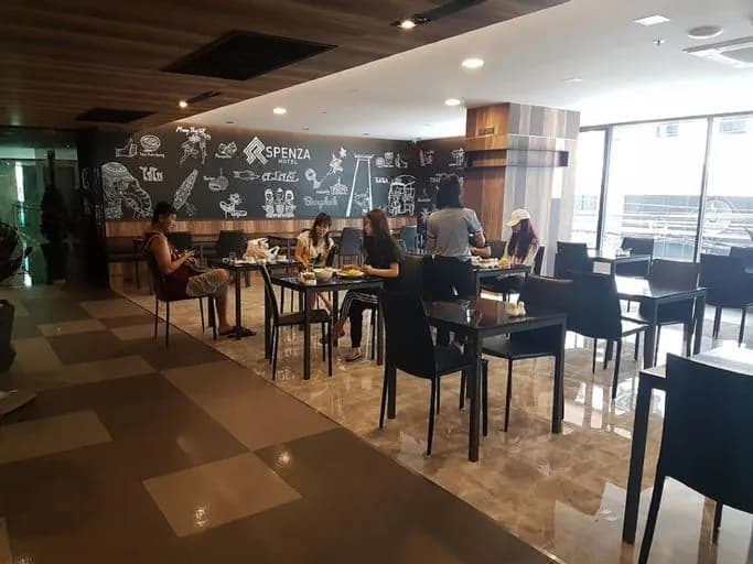 Spenza Hotel