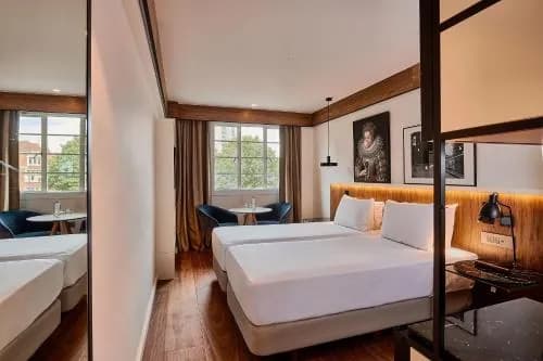 Melia White House Hotel