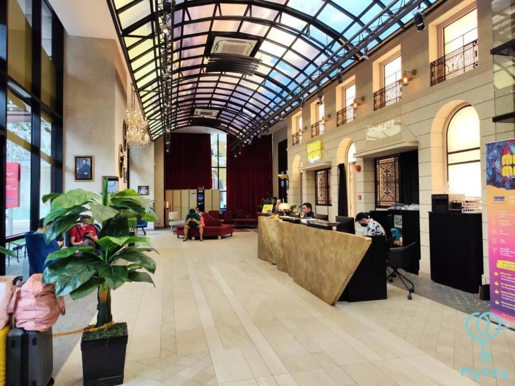 Scarletz Suites KLCC by Luxe Residence