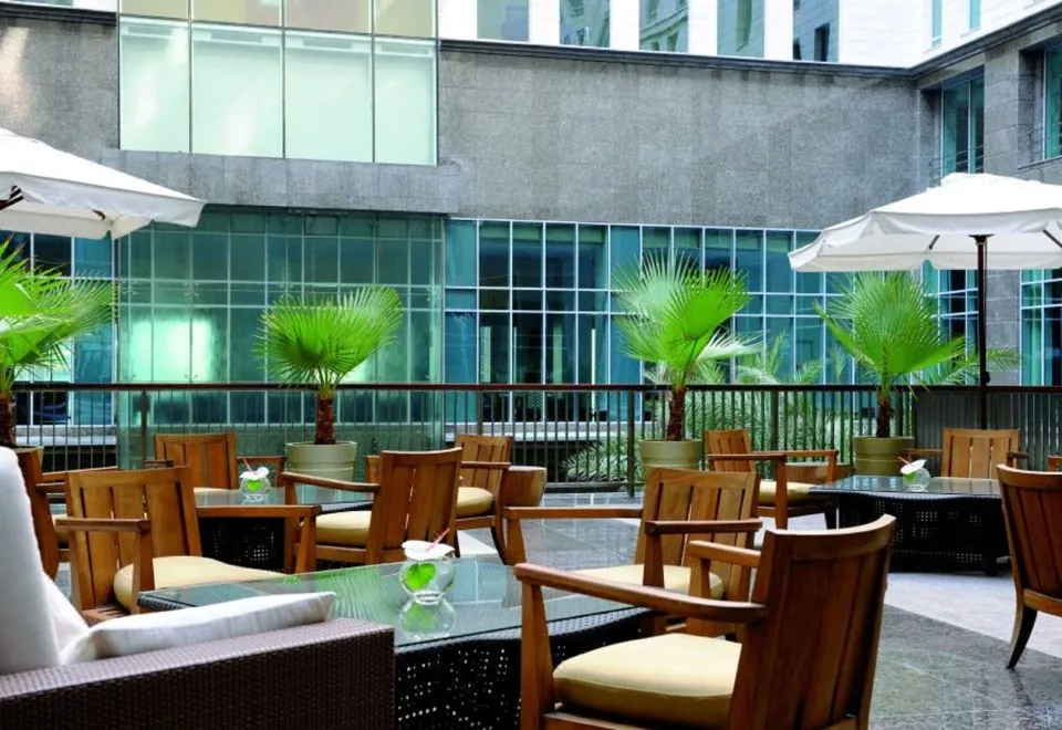 The Ritz-Carlton Executive Residences