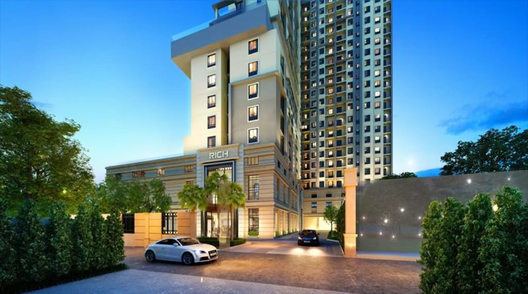 Locals Bangkok the Rich Sathorn-Taksin