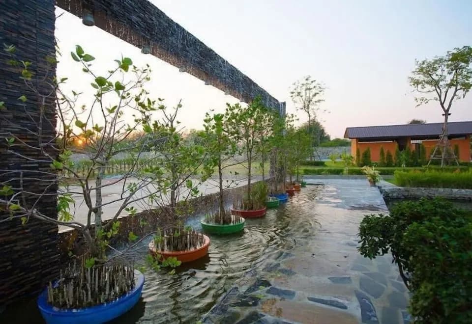 Bua Tara Resort