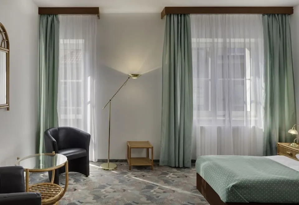 Hotel Otar