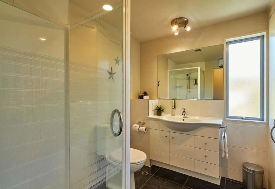 Waves Luxury Apartments