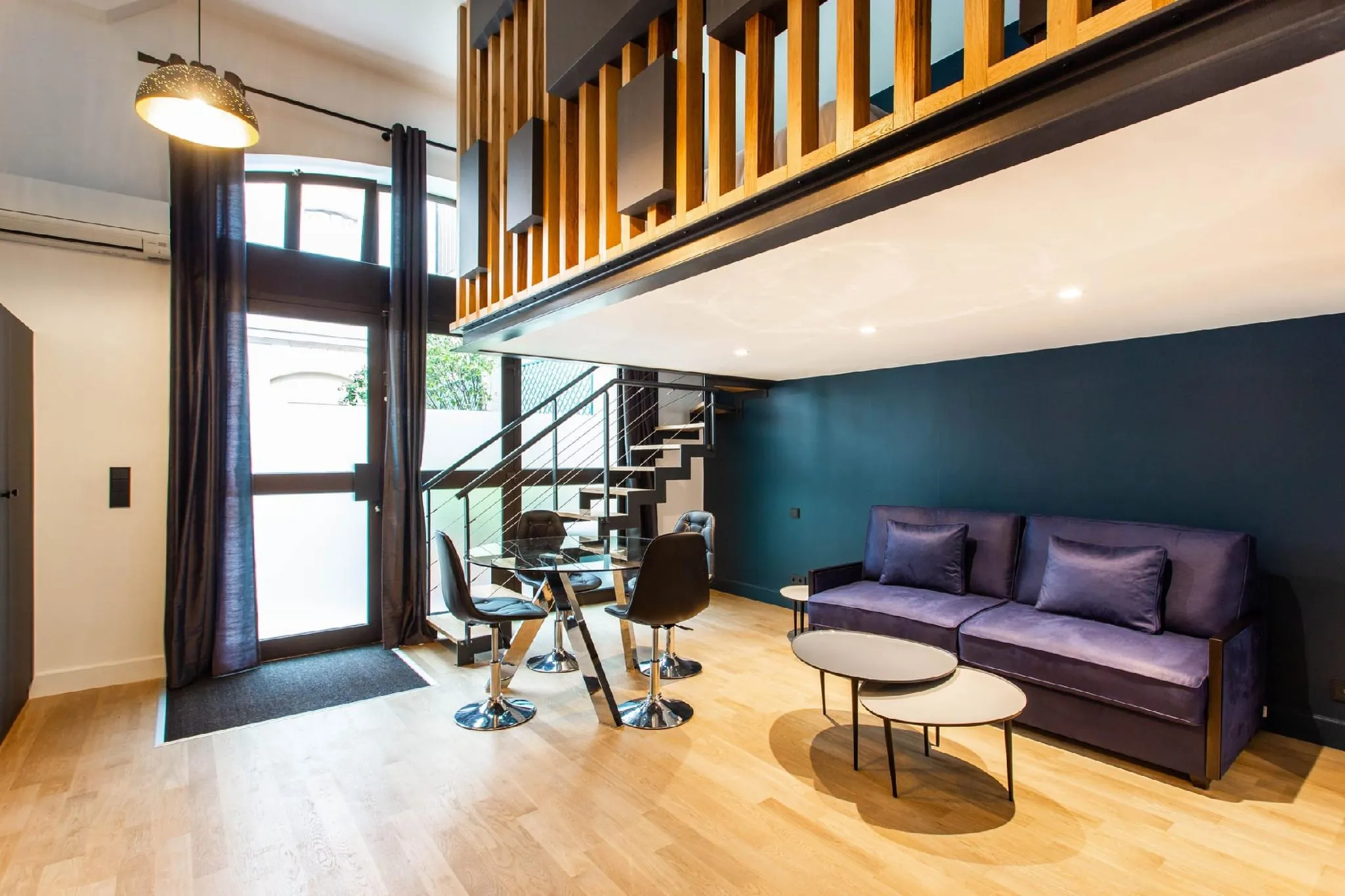 Modern studio for 4 people - Arc de Triomphe