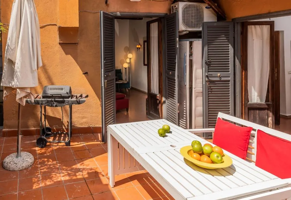 Arco in Pantheon apartments
