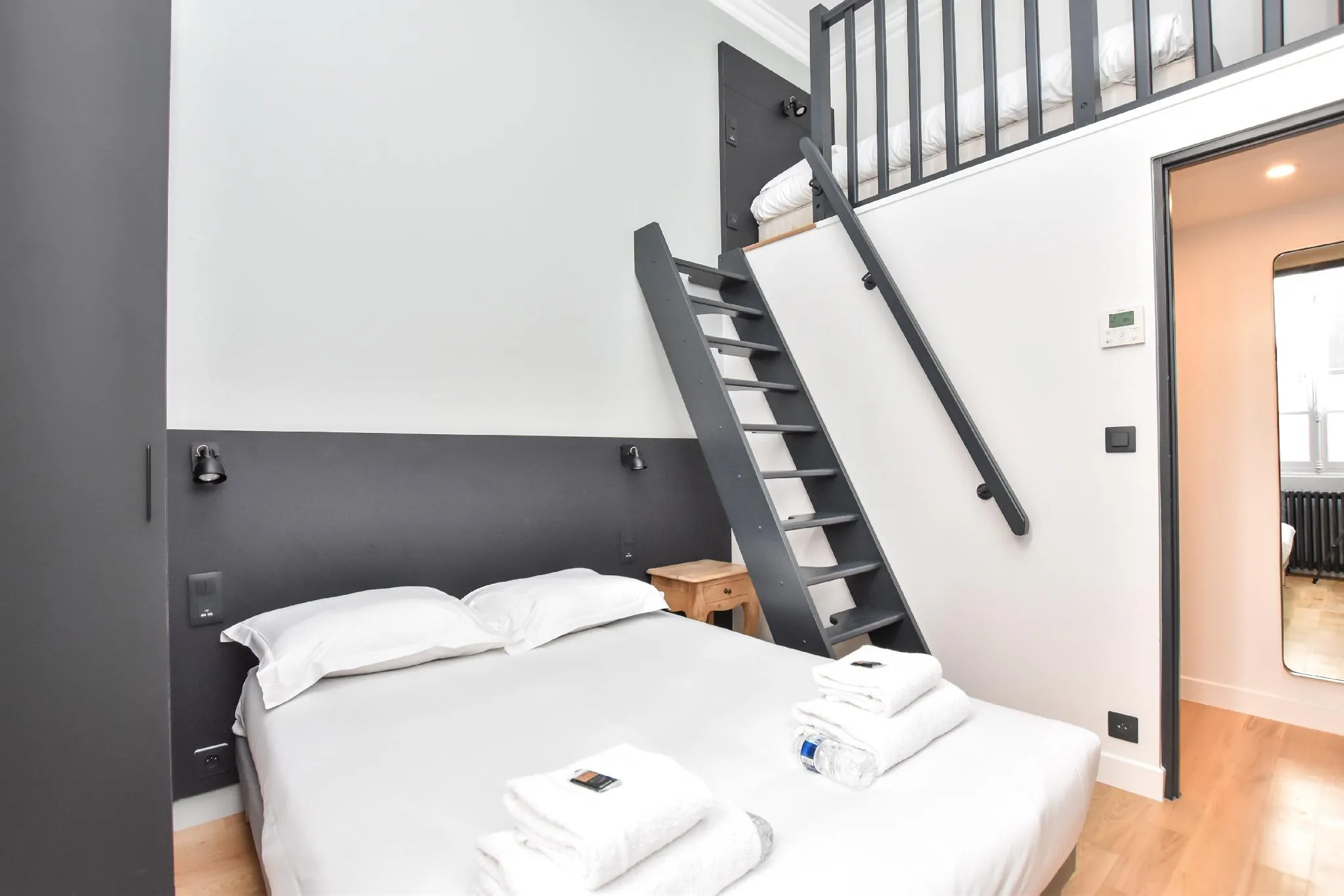 Comfortable apartment - 2BR/7P - Arc de Triomphe