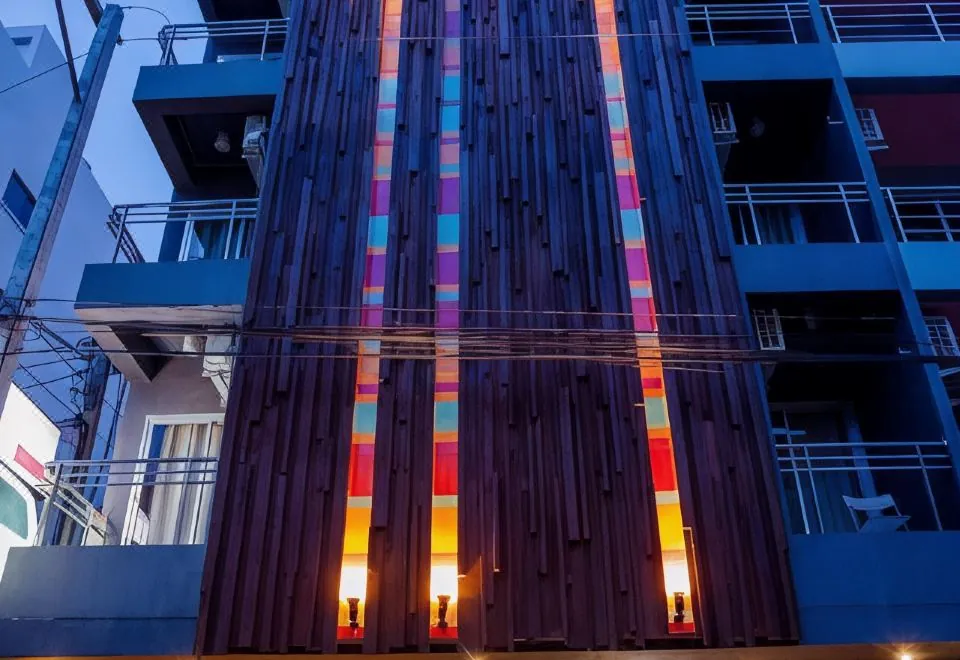 OYO 292 the Oddy Hip Hotel Phuket