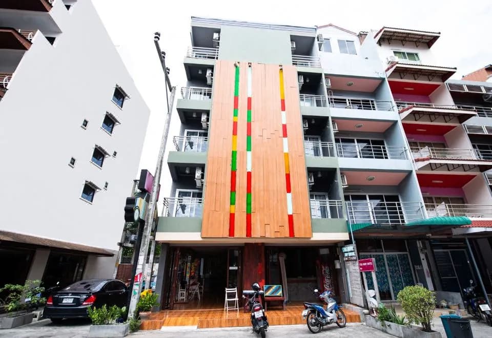 OYO 292 the Oddy Hip Hotel Phuket