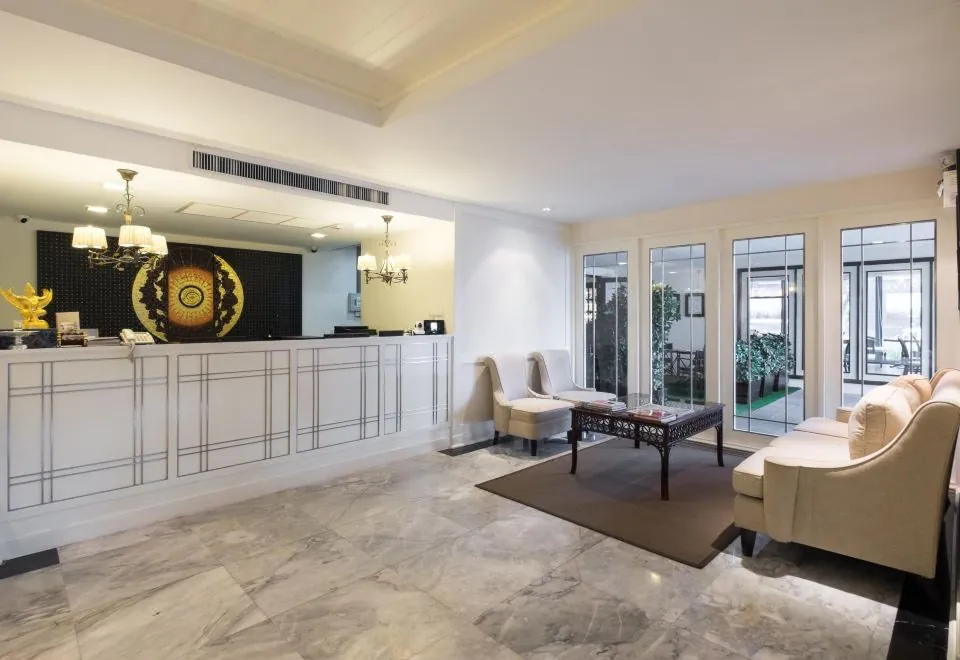 Rongratana Executive Residence
