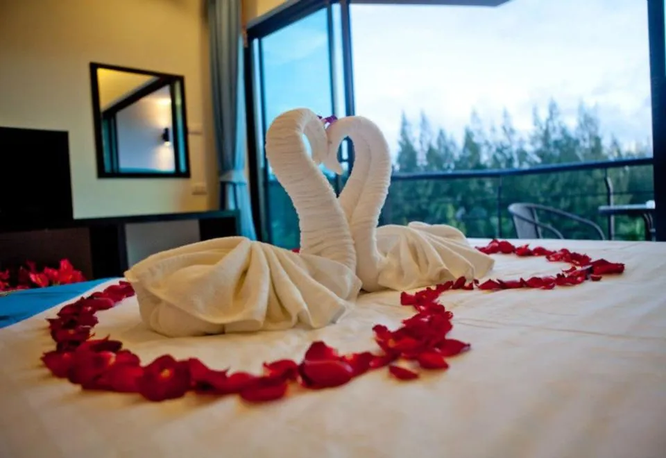 Kata Green Beach Hotel