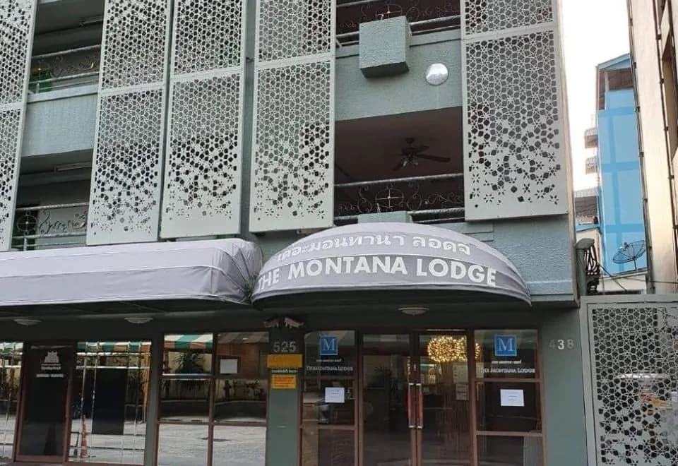 The Montana Lodge-Sathorn