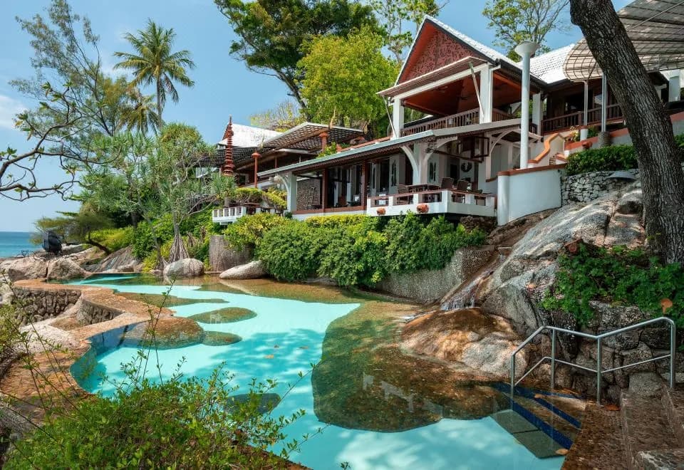 Mom Tri’s Villa Royale