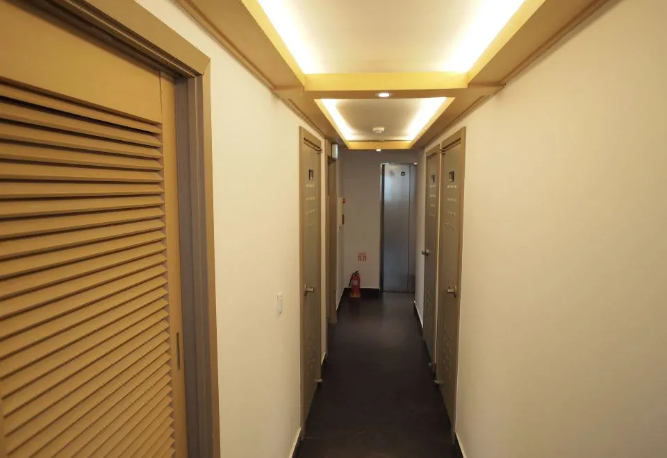 Hotel Park Hill Myeongdong