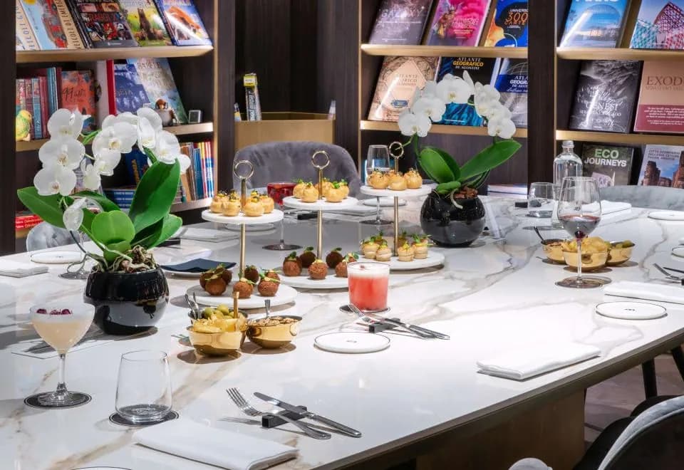 Radisson Collection Hotel, Palazzo Touring Club Milan