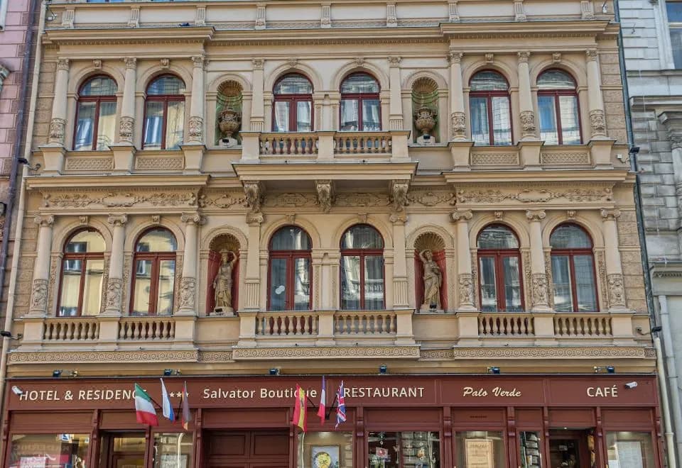 Salvator Boutique Hotel