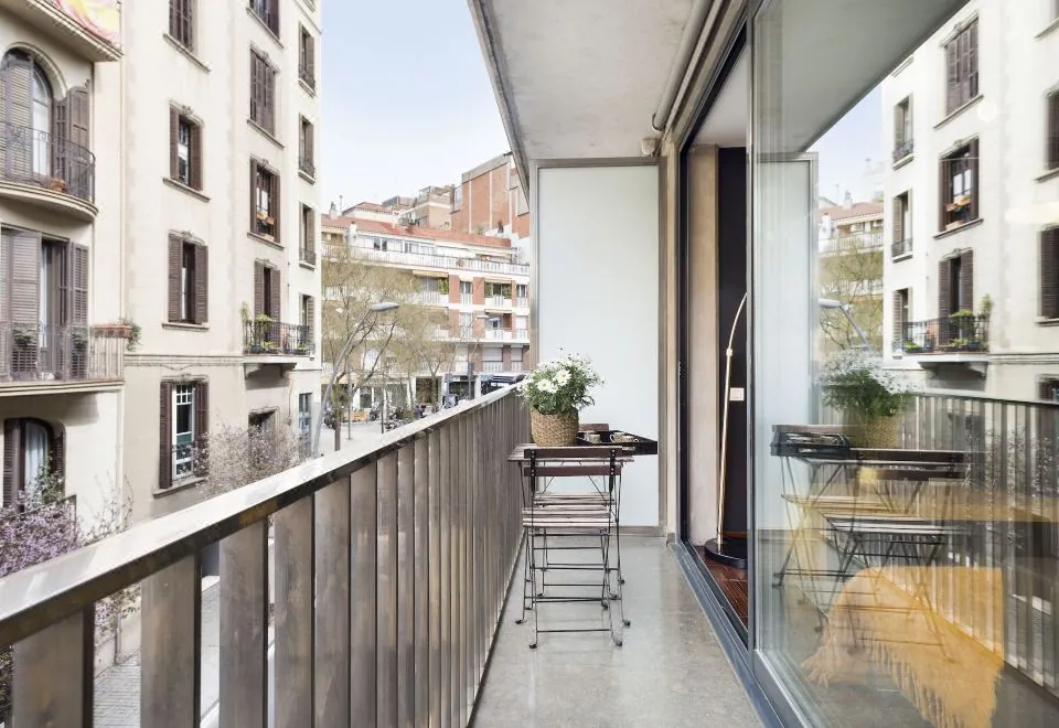 My Space Barcelona Executive Apartments Center