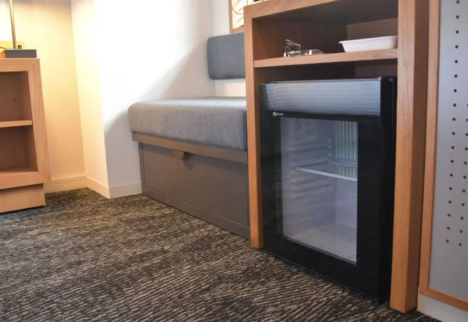 Umedaholic Hotel