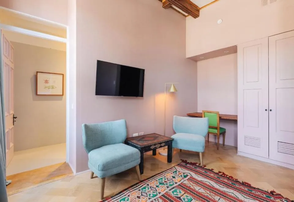 Casablu Hotel