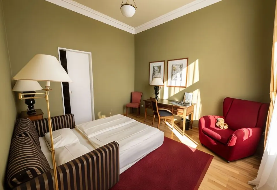 Louisa's Place