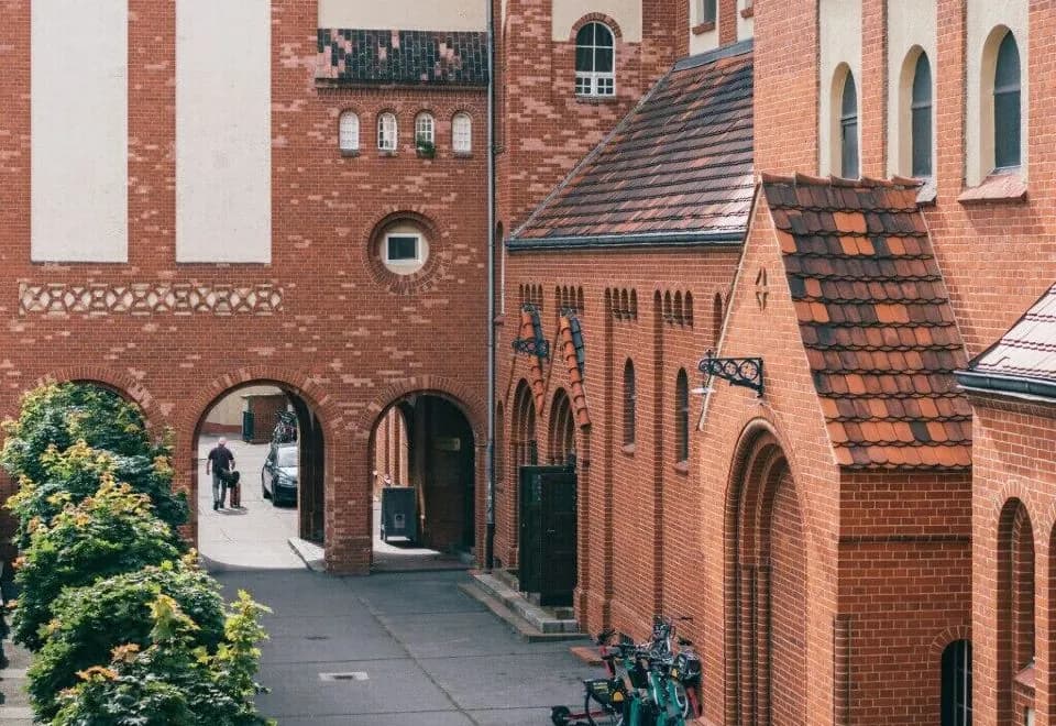 Three Little Pigs Hostel Berlin