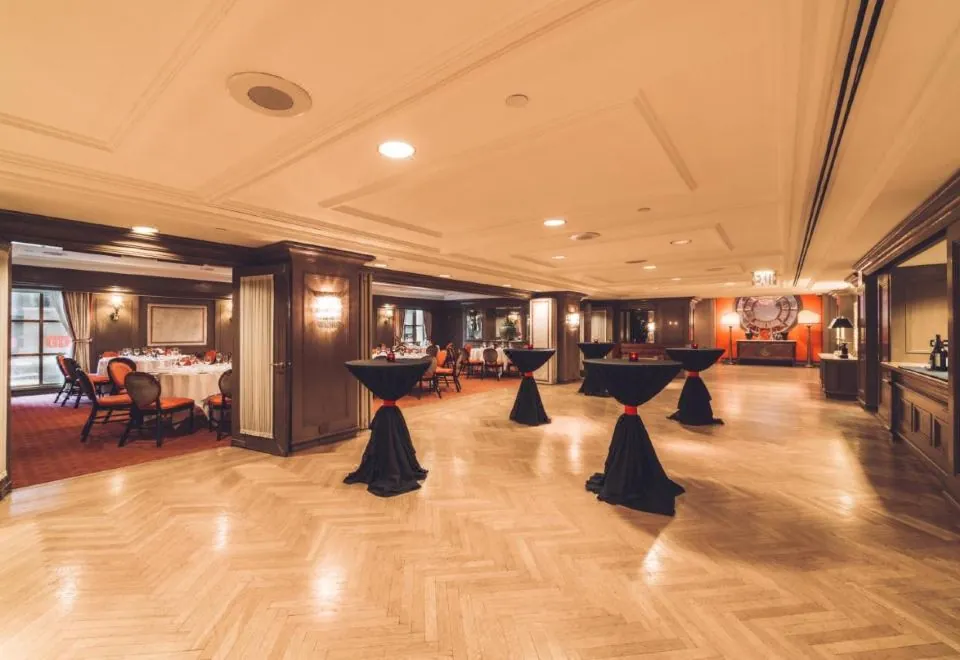 Michelangelo Hotel