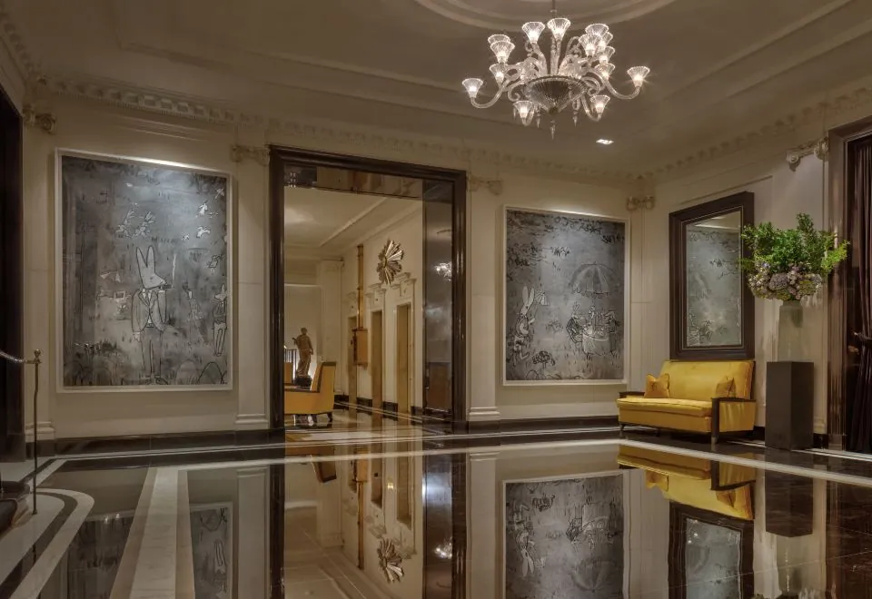 The Carlyle, A Rosewood Hotel