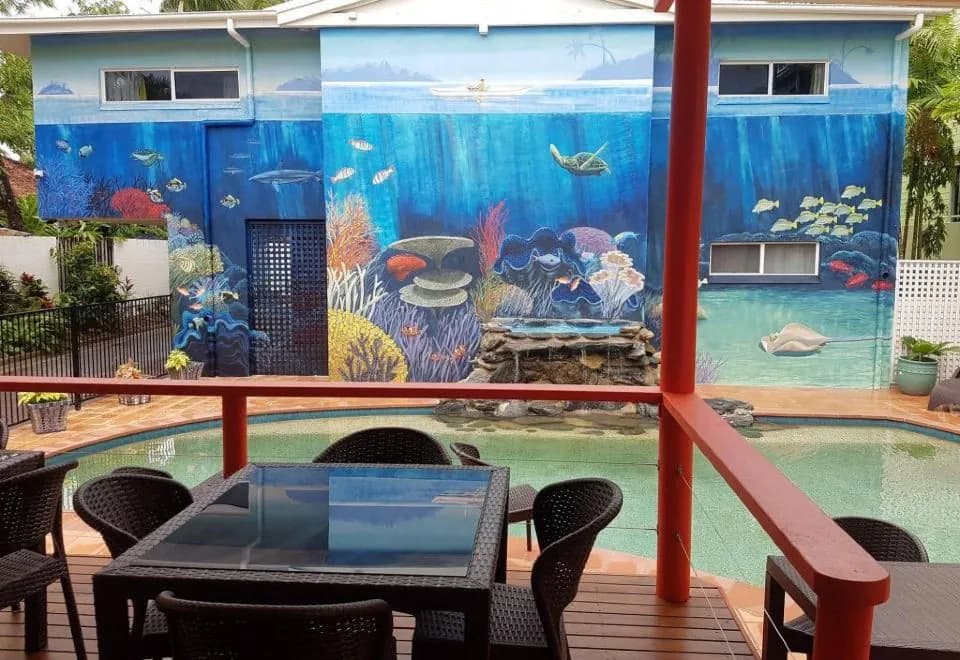 Port Douglas Motel
