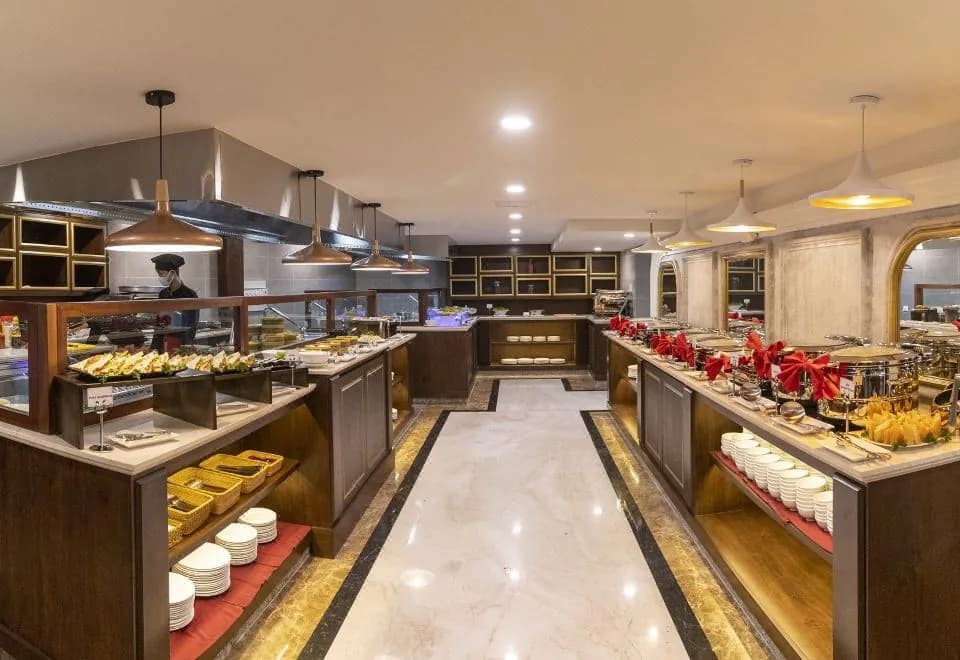 MARIGOLD HOTEL DALAT