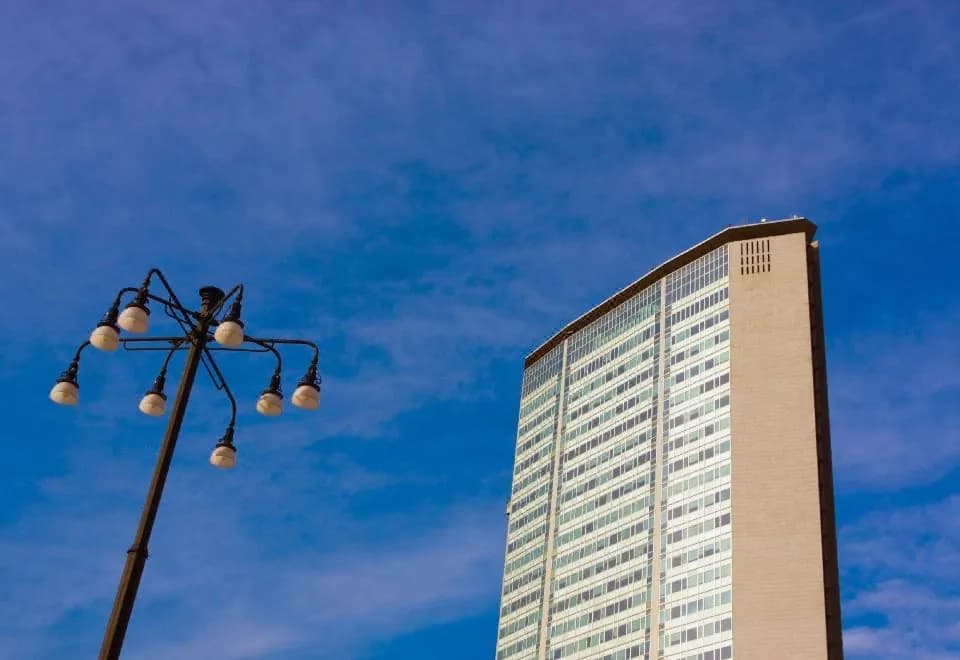 CSI Group - Hotel Metropoli