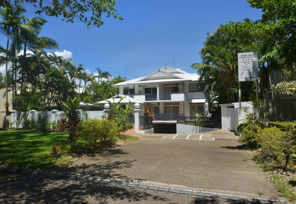 Seascape Holidays - Tropic Sands