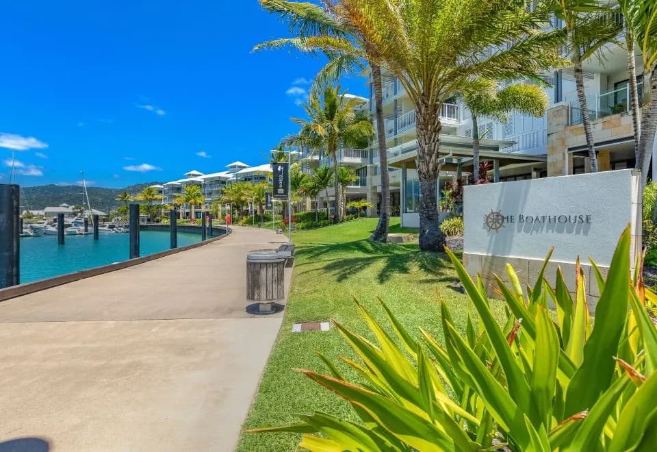 The Boathouse Apartments