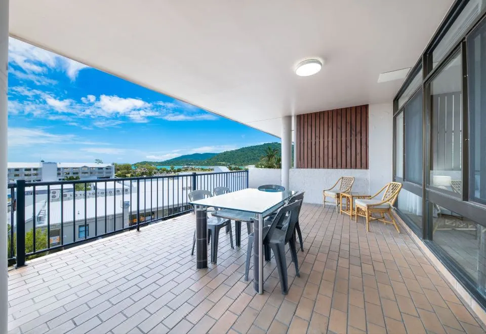Whitsunday Terraces Hotel Airlie Beach