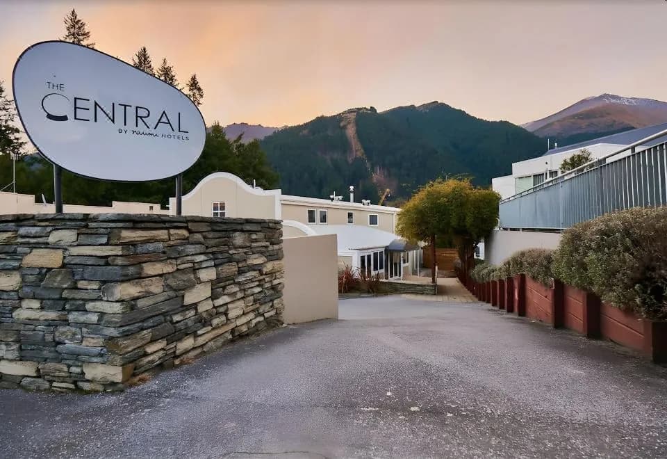 The Central Private Hotel by Naumi Hotels