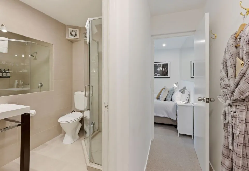 Queenstown House Boutique Bed & Breakfast and Apartments