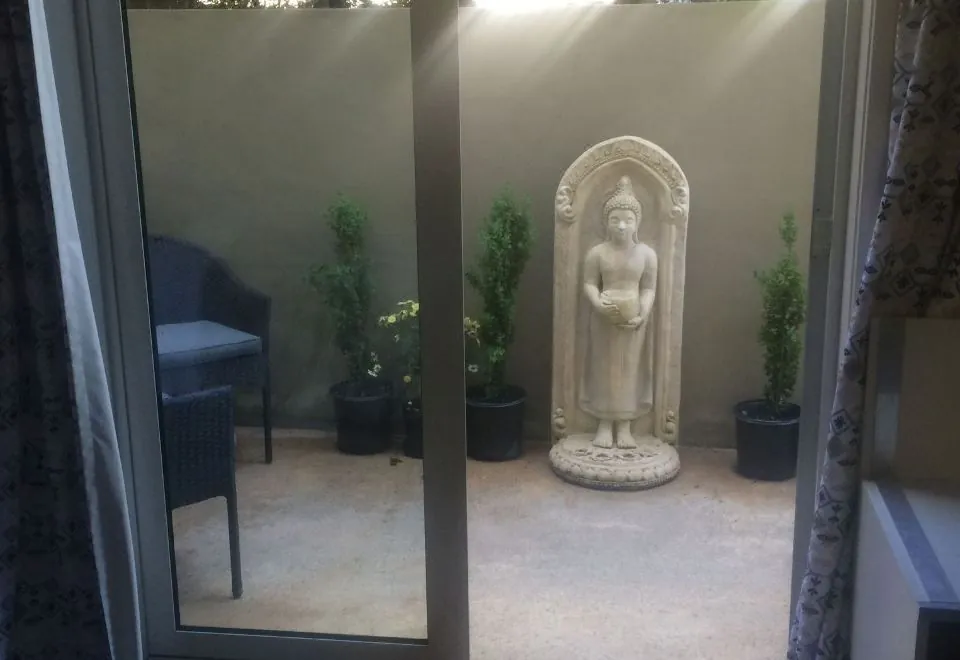 Queenstown House Boutique Bed & Breakfast and Apartments