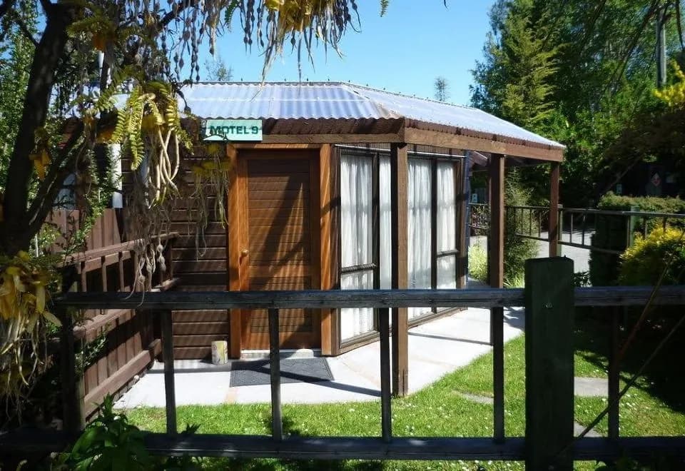 Queenstown Holiday Park Creeksyde